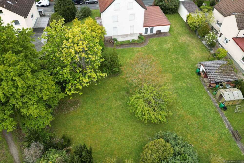 Grundstück zu verkaufen in Schwalbach am Taunus 1.400.000,00 € 1749 m²