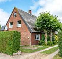 Haus zum Kaufen in Midlum 450.000,00 € 190 m²