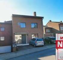 Haus zum Kaufen in Dinslaken 330.000,00 € 248 m²
