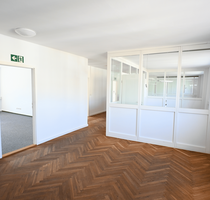 Büro in Würzburg 3.450,00 € 352 m²