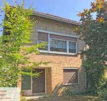 Haus zum Kaufen in Waake 250.000,00 € 177 m²