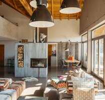 Wohnung zum Kaufen in Chieming Hart 1.250.000,00 € 254.7 m² - Chieming / Hart