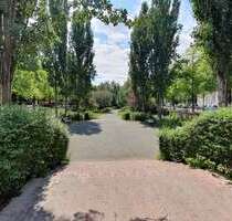Büro in Berlin 2.350,00 € 163.22 m²