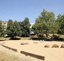 Wohnung zum Mieten in Neubrandenburg 263,00 € 59.96 m²