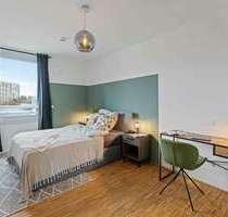 WG-Zimmer in München 890,00 € 14 m²