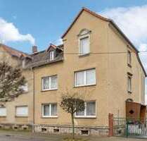 Haus zum Kaufen in Rötha 250.000,00 € 183.3 m²
