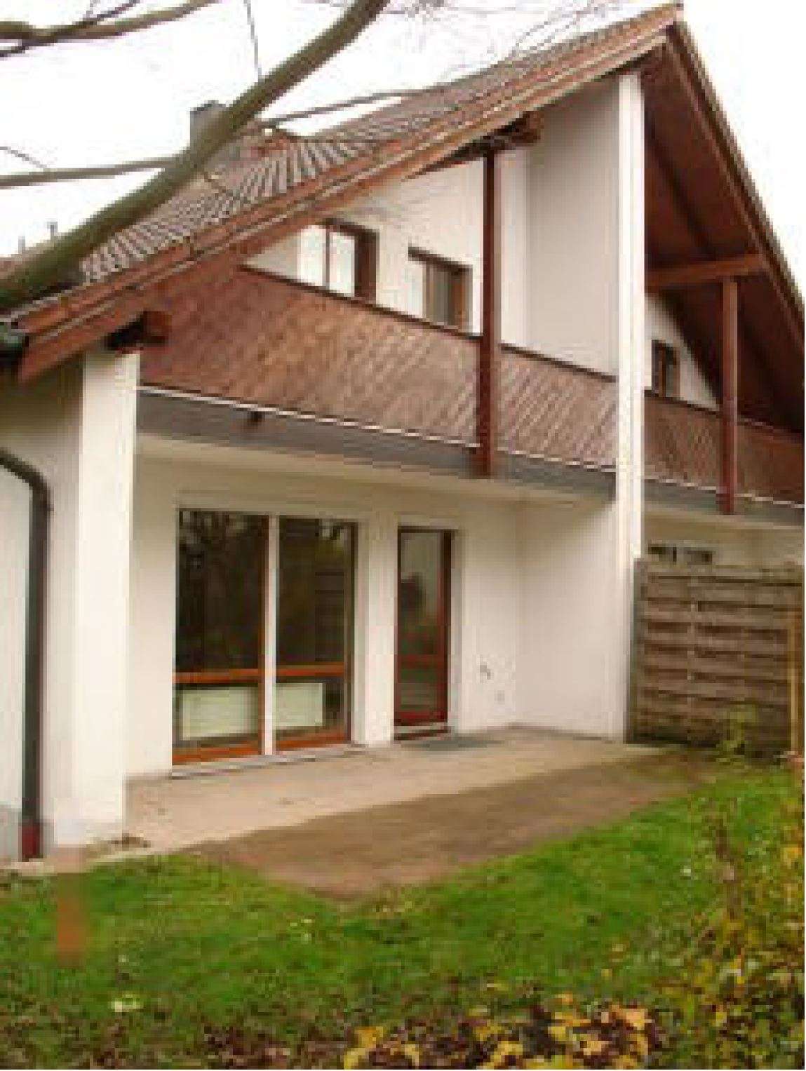 Haus zum Mieten in Ottobrunn 2.400,00 € 140 m²