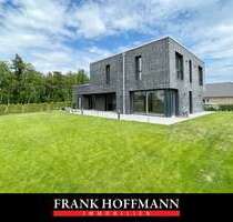 Haus zum Mieten in Quickborn 3.400,00 € 177.63 m²