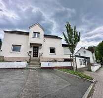 Haus zum Kaufen in Menden (Sauerland), 429.000,00 € 241.6 m²