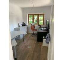 Büro in Lenggries 360,00 € 5 m²
