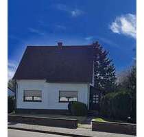 Haus zum Kaufen in Schwalbach 265.000,00 € 145 m²