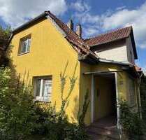 Haus zum Kaufen in Wolfhagen 135.000,00 € 174.3 m²