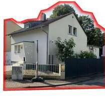 Haus zum Kaufen in Steinbach (Taunus) 850.000,00 € 210 m²