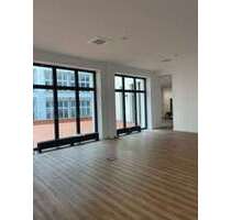 Büro in Berlin 600,00 € 4 m² - 600,00&nbsp;EUR Kaltmiete, ca.&nbsp; 4,00&nbsp;m&sup2; in Berlin (PLZ: 10117)