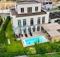 Haus zum Kaufen in Potsdam 2.600.000,00 € 300 m²