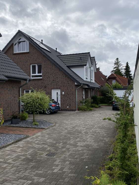 Haus zum Mieten in Delmenhorst 975,00 € 116.5 m²