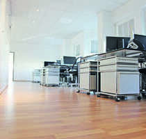 Büro in Iserlohn 280,00 € 8 m² - 280,00 EUR Kaltmiete, ca.  8,00 m² in Iserlohn (PLZ: 58640)