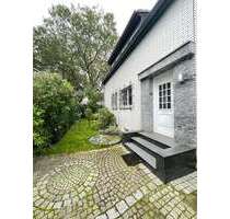 Haus zum Kaufen in Duisburg 595.000,00 € 156.76 m²