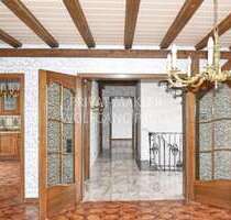 Haus zum Kaufen in Jüchen Hochneukirch 695.000,00 € 240 m² - Jüchen / Hochneukirch