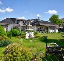 Haus zum Kaufen in Jüchen Hochneukirch 738.000,00 € 240 m² - Jüchen / Hochneukirch