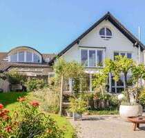 Haus zum Kaufen in Leverkusen 1.395.000,00 € 345 m²