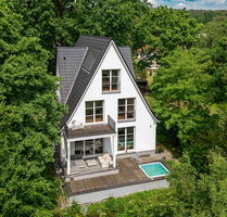 Haus zum Kaufen in Berlin 2.190.000,00 € 247 m²