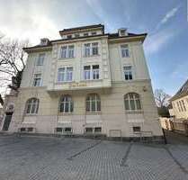 Haus zum Kaufen in Wilkau-Haßlau 350.000,00 € 549 m²