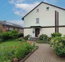 Haus zum Kaufen in Holle 399.000,00 € 313.62 m²