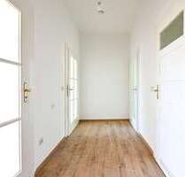 Wohnung zum Mieten in Chemnitz 322,00 € 64.41 m²