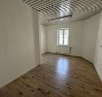 Wohnung zum Mieten in Landshut 2.100,00 € 140 m²