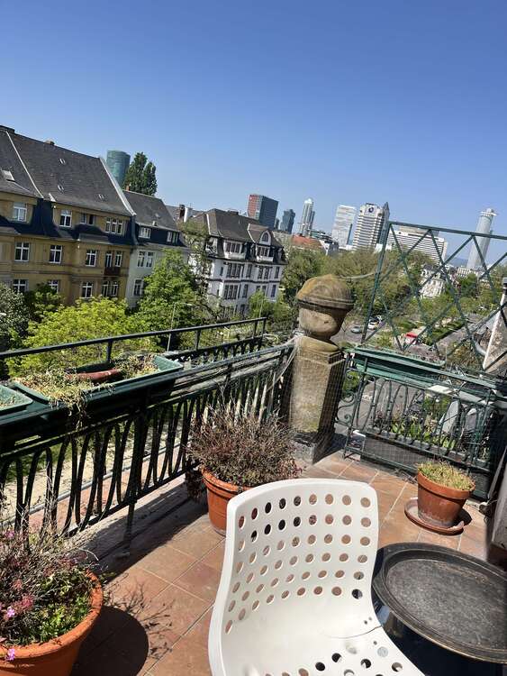 Wohnung zum Mieten in Frankfurt 3.000,00 € 100 m²