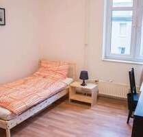 WG-Zimmer in Berlin 610,00 € 10 m²