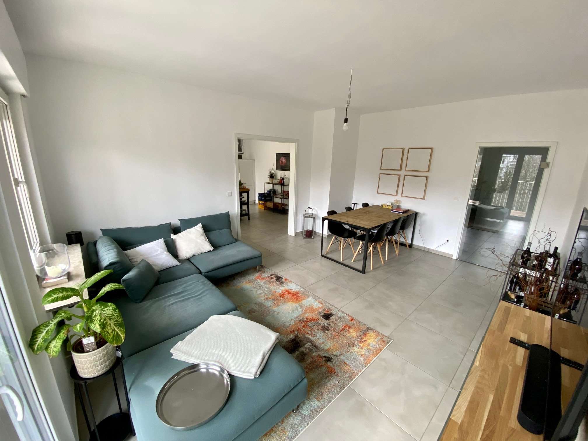 Wohnung zum Mieten in Frankfurt 1.500,00 € 90 m²