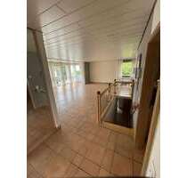 Haus zum Mieten in Wetzlar 1.950,00 € 190 m²