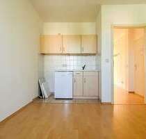 Wohnung zum Mieten in Plauen 165,00 € 32.6 m²