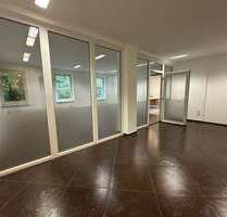 Büro in Kiel 3.648,00 € 331 m² - 3.648,00 EUR Kaltmiete, ca.  331,00 m² in Kiel (PLZ: 24113)