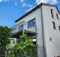 Haus zum Mieten in Lappersdorf 1.500,00 € 145 m²