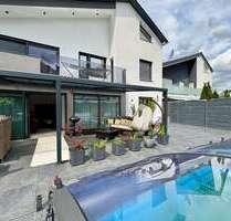 Haus zum Mieten in Waiblingen 3.000,00 € 240 m²