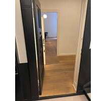 Wohnung zum Mieten in Berlin 1.434,10 € 111.18 m²