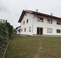 Haus zum Mieten in Trostberg-Heiligkreuz 1.500,00 € 140 m²