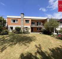 Haus zum Kaufen in Neuss 588.000,00 € 230.45 m²