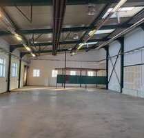 Büro in Apolda 2.011,00 € 555 m²