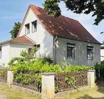 Haus zum Kaufen in Ditfurt 120.000,00 € 98 m²