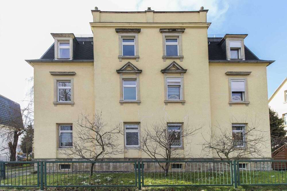 Wohnung zum Kaufen in Heidenau 89.900,00 € 77.28 m²