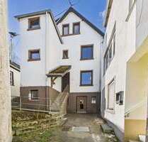 Haus zum Kaufen in Adenau 119.000,00 € 103.14 m²