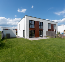 Haus zum Kaufen in Vöhringen 689.000,00 € 153 m²