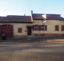 Haus zum Kaufen in Kirkel 108.000,00 € 133 m²