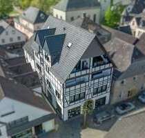 Haus zum Kaufen in Neuenrade 689.000,00 € 381 m²