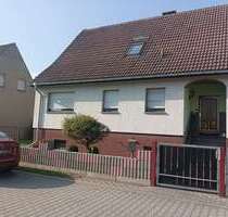 Haus zum Kaufen in Tettau 229.000,00 € 136 m²