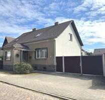 Haus zum Kaufen in Niedergörsdorf 225.000,00 € 175 m²